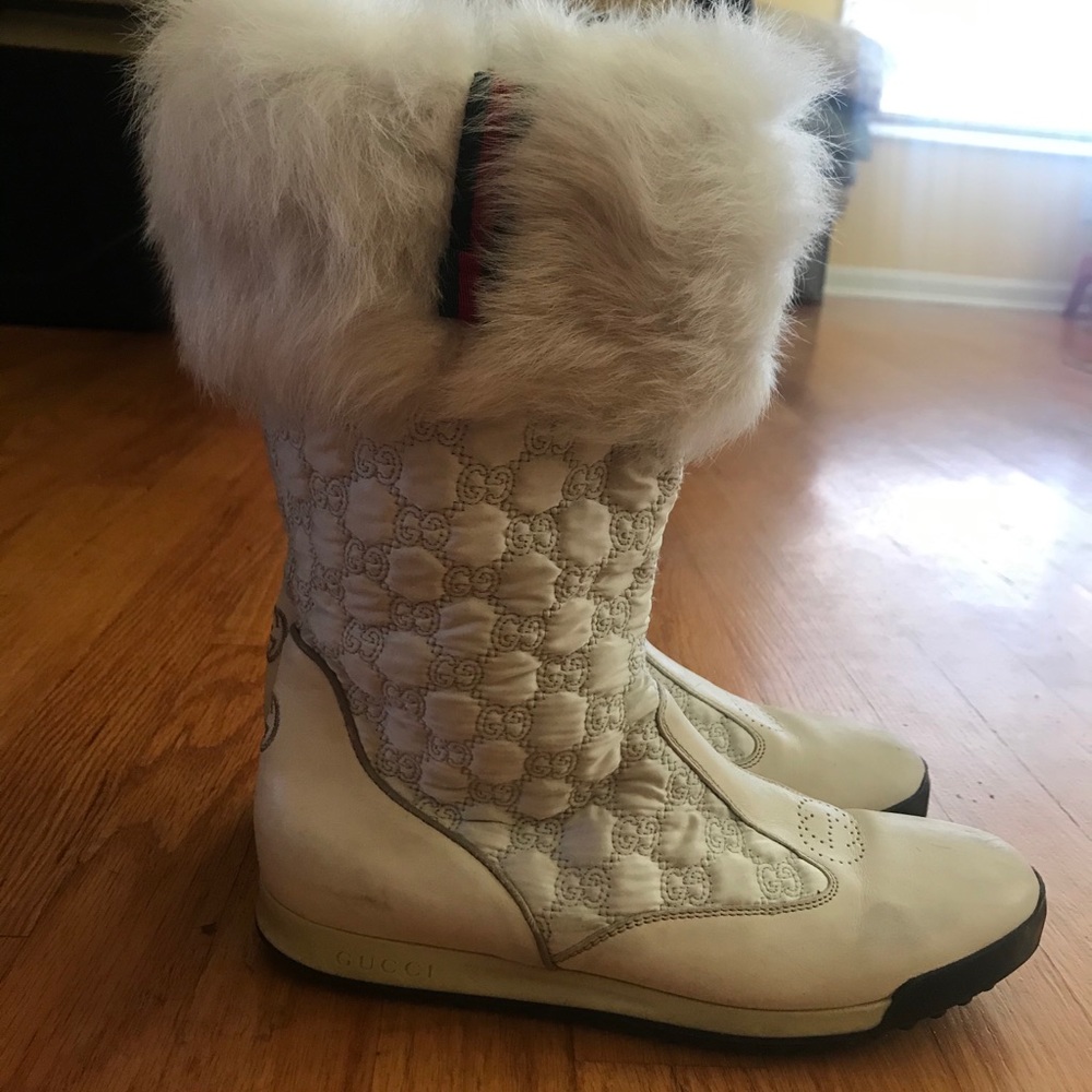 ๐ฏ Authentic GUCCI fur boots - Picture 12 of 16